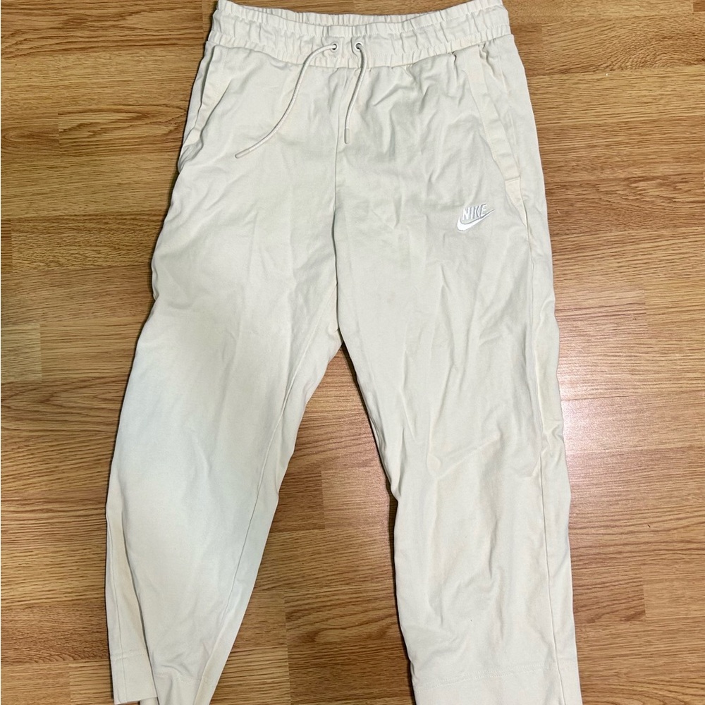 Nike Women's Beige Jogger Pants